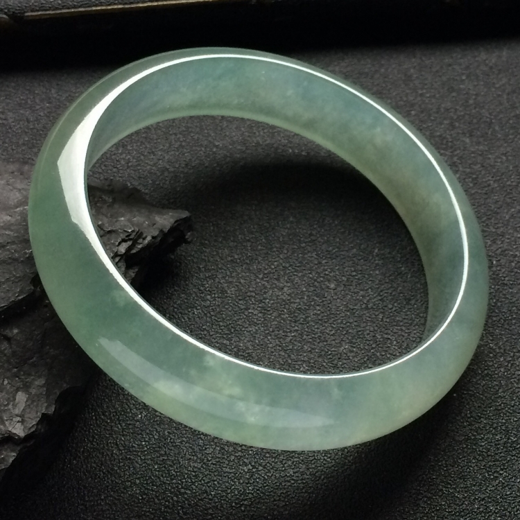 （超值推荐）冰种晴水手镯（58mm）