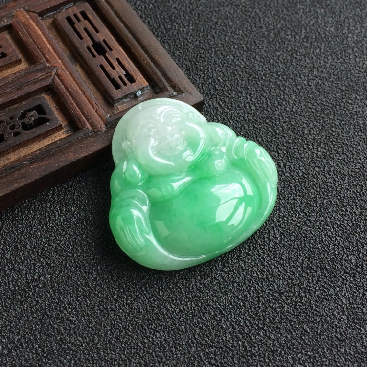 (超值推荐)糯冰种豆绿玉佛挂件
