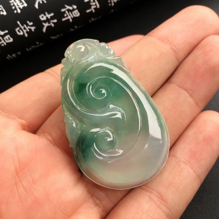 （超值推荐）冰种飘花如意挂件