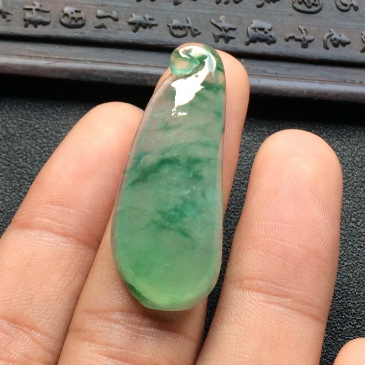 （超值推荐）冰种飘花福瓜挂件