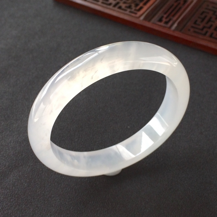 (超值推荐)冰种白色手镯(58.3mm)