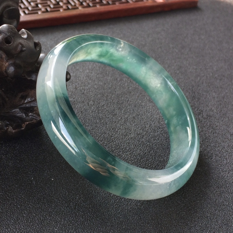 (超值推荐)冰种飘花手镯(56mm)