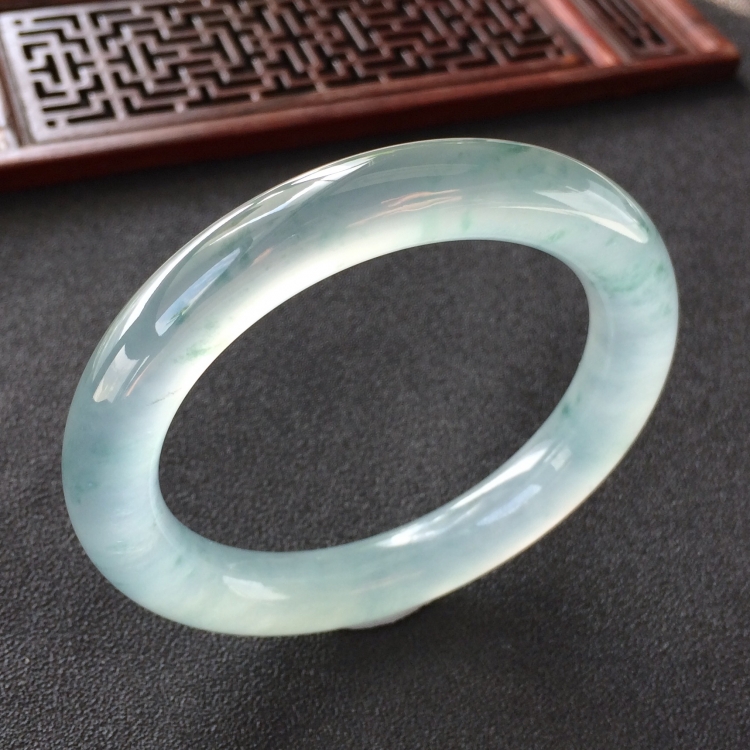 (超值推荐)冰种飘花圆条手镯(53.6mm)
