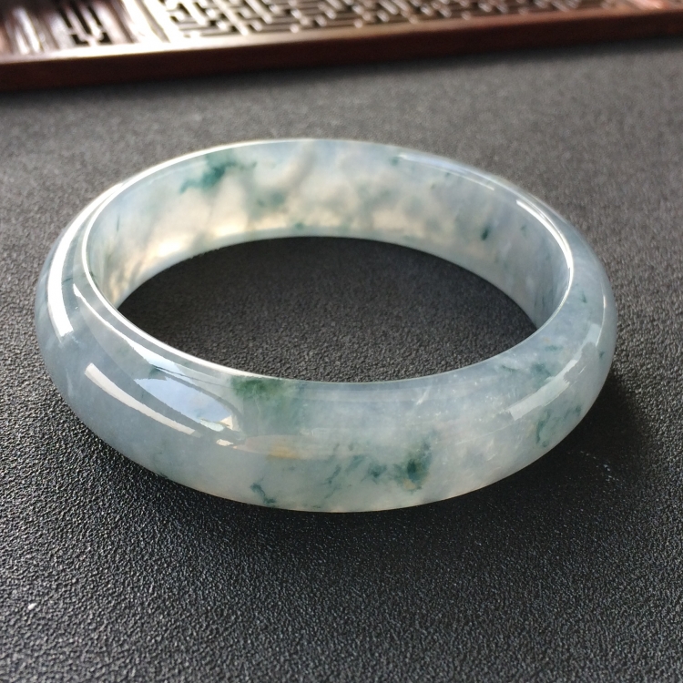 (超值推荐)糯冰种紫罗兰飘花手镯(58.1mm)