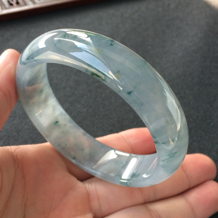 (超值推荐)糯冰种紫罗兰飘花手镯(58.1mm)