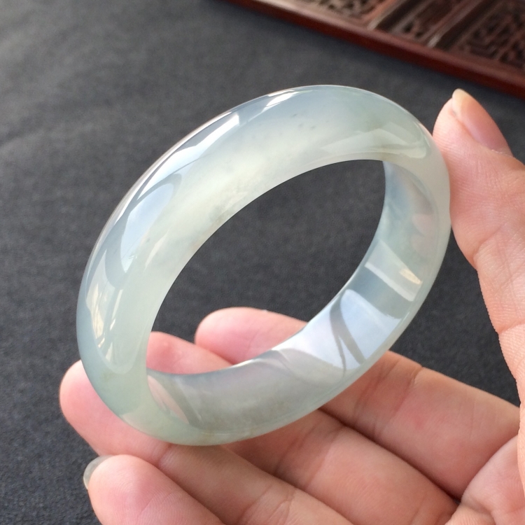 (超值推荐)冰种晴水手镯(54.5mm)
