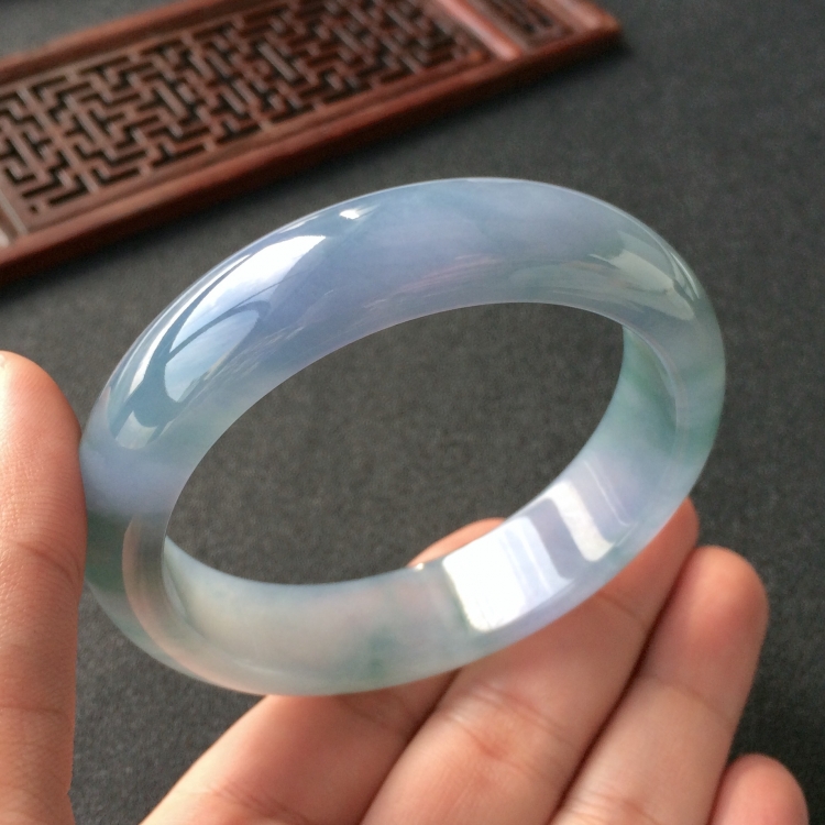 (超值推荐)糯冰种紫罗兰飘花手镯(58.5mm)
