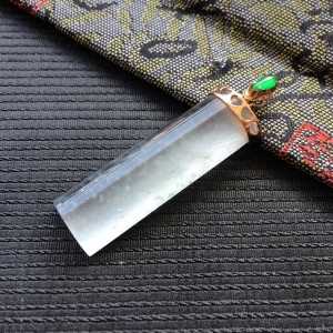 (超值推荐)冰种淡晴水镶玫瑰金钻石平安柱胸坠