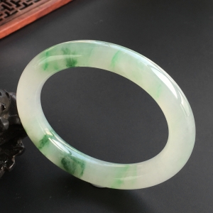 (超值推荐)冰种飘花圆条手镯(56.4mm)