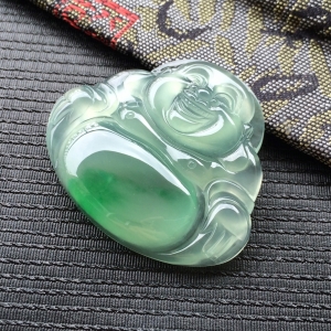 (超值推荐)冰种飘翠玉佛挂件