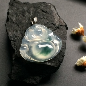 （超值推荐）冰种飘花玉佛挂件（金扣）