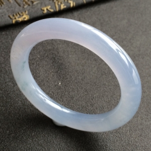 (超值推荐)糯冰种紫罗兰圆条手镯(54.7mm)