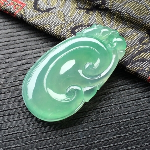 (超值推荐)冰种飘翠如意挂件