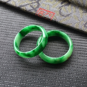 (超值推荐)糯冰种廯加绿指环(单价)