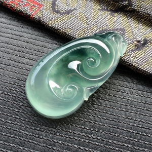(超值推荐)冰种飘花如意挂件