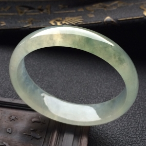 （超值推荐）冰种晴水贵妃镯（52.9mm-48.4mm）