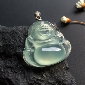 （超值推荐）冰种淡晴水玉佛挂件（金扣）