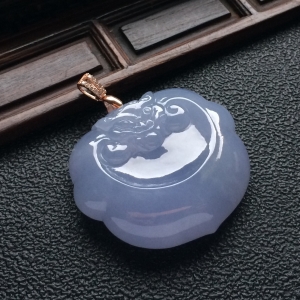 （超值推荐）糯冰种紫罗兰如意寿挂件（金扣）