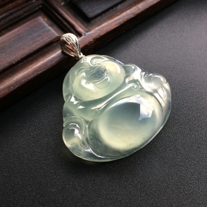 （超值推荐）冰种淡晴水玉佛挂件（金扣）