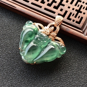 (超值推荐)冰种飘花镶玫瑰金福在眼前胸坠