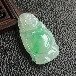 (超值推荐)冰种飘翠站佛挂件