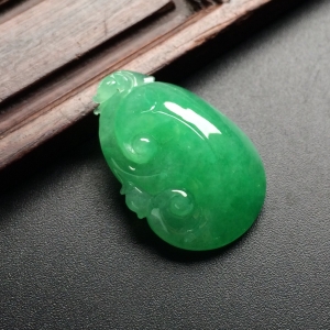 （超值推荐）糯冰种绿晴水如意挂件