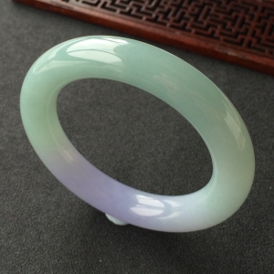 (超值推荐)糯冰种晴水紫罗兰圆条手镯(55.1mm)