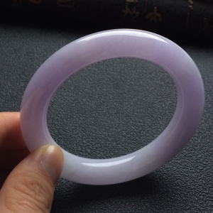 （超值推荐）糯冰种淡紫罗兰圆条手镯（56mm）