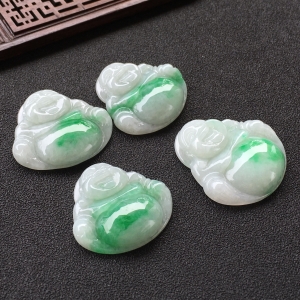 (超值推荐)糯冰种飘翠玉佛挂件一批