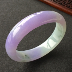 (超值推荐)糯冰种紫罗兰略飘花贵妃镯(55.3mm-51.2mm)