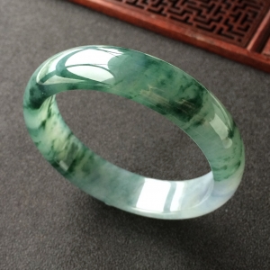 (超值推荐)冰种飘花手镯(57.5mm)