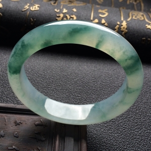 （超值推荐）冰种飘花手镯（56.9mm）