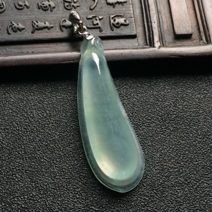 （超值推荐）冰种晴水福瓜挂件（金扣）