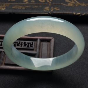 （超值推荐）冰种晴水手镯（56.6mm）