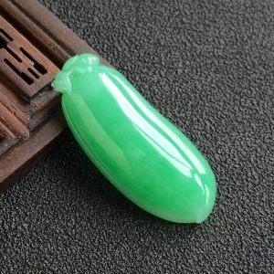 (超值推荐)糯冰种豆色福瓜挂件