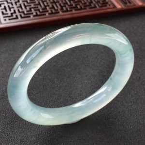 (超值推荐)冰种飘花圆条手镯(53.6mm)