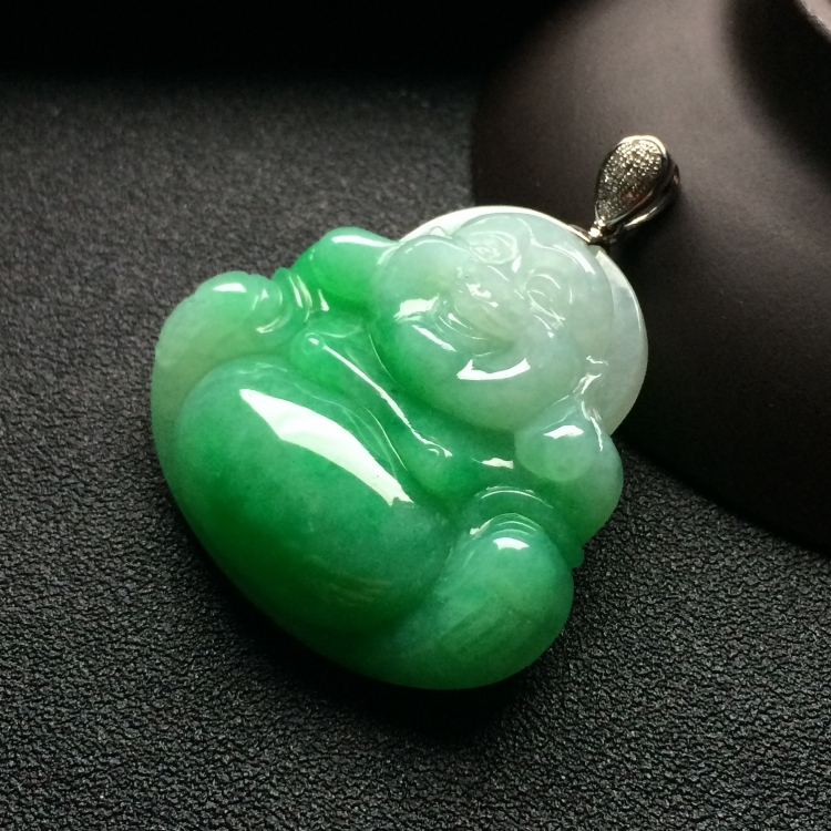 （超值推荐）糯冰种飘翠玉佛挂件（金扣）