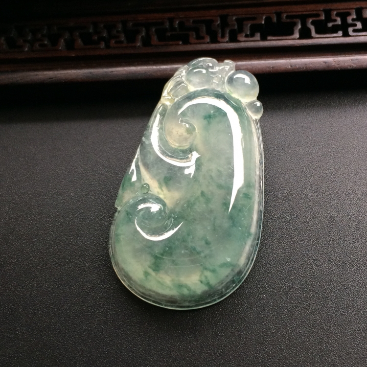 （超值推荐）冰种飘花如意挂件