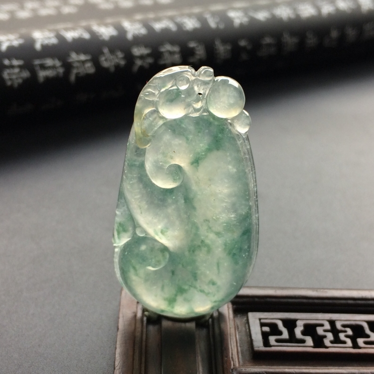 （超值推荐）冰种飘花如意挂件