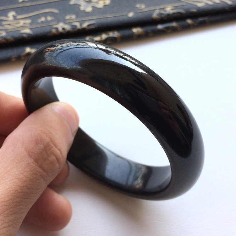 (超值推荐)细糯种墨翠手镯(53.1mm)