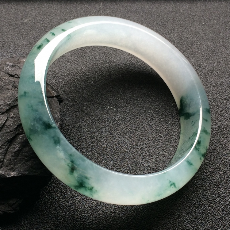 （超值推荐）冰种飘花手镯（54.7mm）