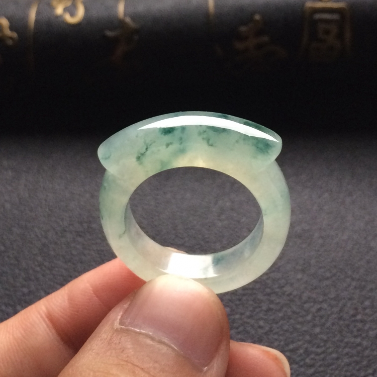 （超值推荐）冰种飘花扳指