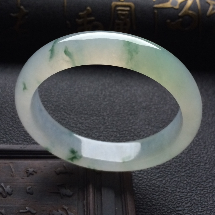 （超值推荐）冰种飘花手镯（54.3mm）