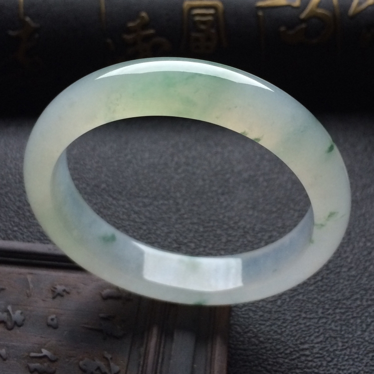（超值推荐）冰种飘花手镯（54.3mm）