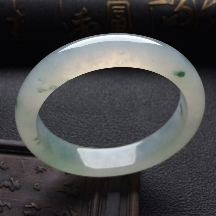 （超值推荐）冰种飘花手镯（54.3mm）