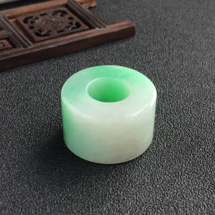 (超值推荐)糯冰种豆色路路通挂件