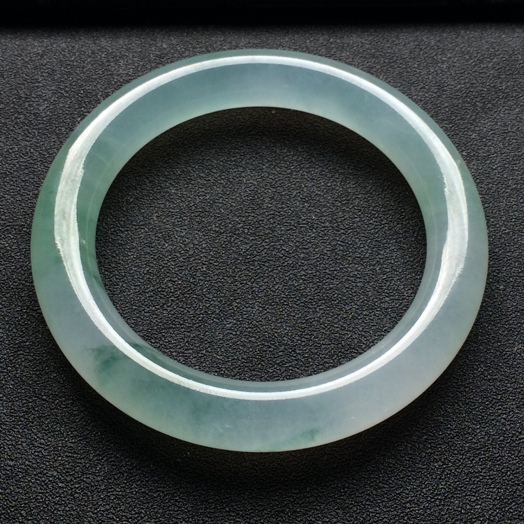 （超值推荐）冰种飘花圆条手镯（56.7mm）