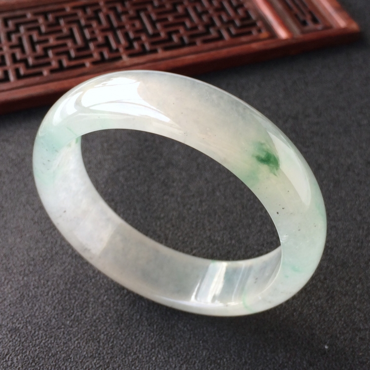 (超值推荐)冰种飘花手镯(54.8mm)