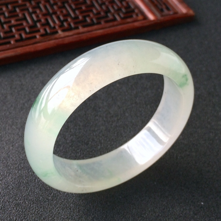 (超值推荐)冰种飘花手镯(54.8mm)