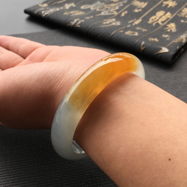 (超值推荐)冰种褐黄翡手镯(55.2mm)